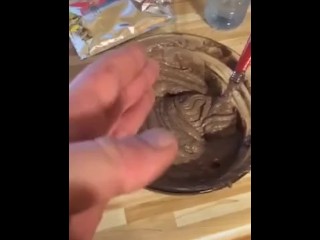 Making Edibles: Baked Cakes
